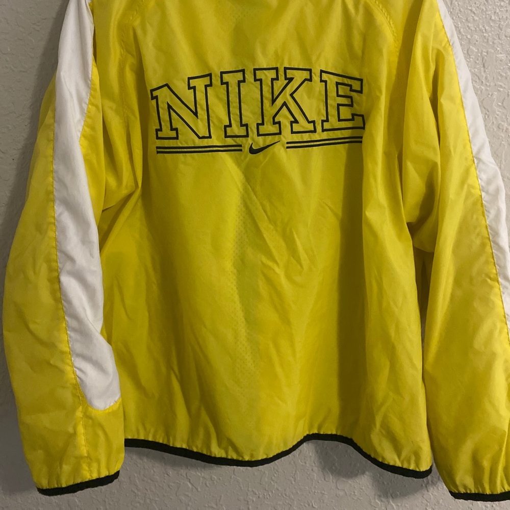 EUC Nike Vintage Windbreaker Women’s